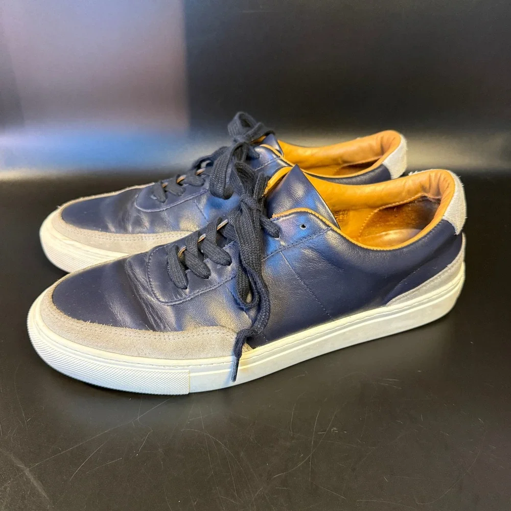 UNTUCKit Navy Blue Leather Suede Low Top Sneakers Mens‎ Size 9